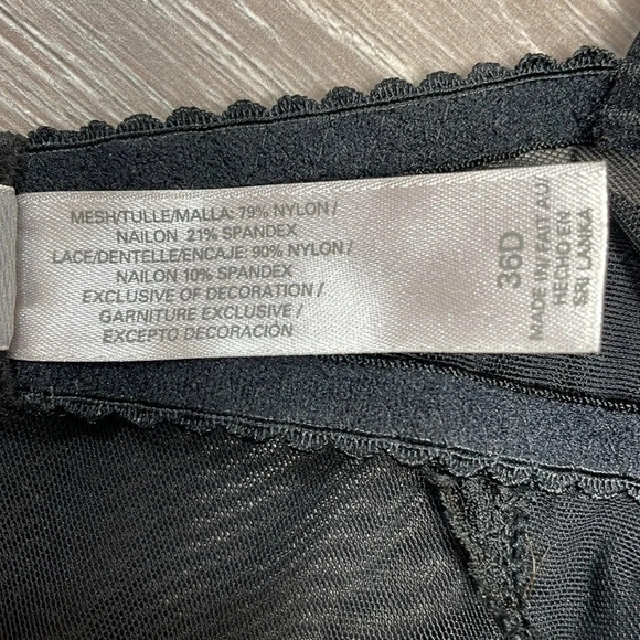 Victoria’s Secret Slip Dress Lingerie Sheer Lace Lined Demi Bra Bustier 36D - Picture 15 of 16